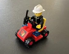 Classic Lego 6611 Fire Chief's Car - no instructions, no box