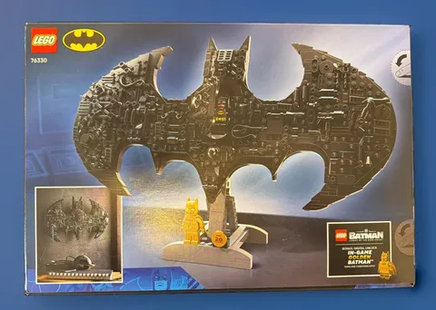 LEGO DC Batman Logo 76330                 678 PCS Collectible Display Set Adult