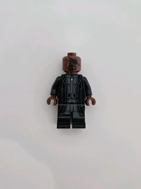 LEGO 76354 Marvel S.H.I.E.L.D. Helicarrier Nick Fury Minifigure