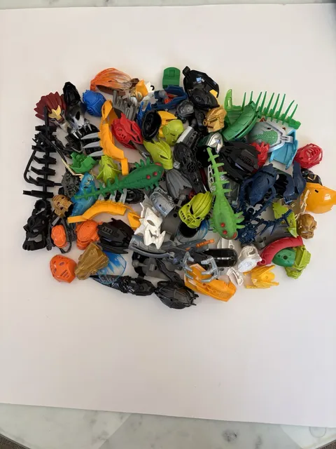 Lego Large LOT of random Bioncle, Hero Factory & Chima Masks