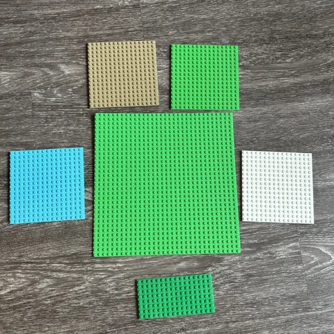 Lego Plates Lot Of 6! 3 Green~1 White~1 Blue~1 Tan. Different Sizes & Shapes