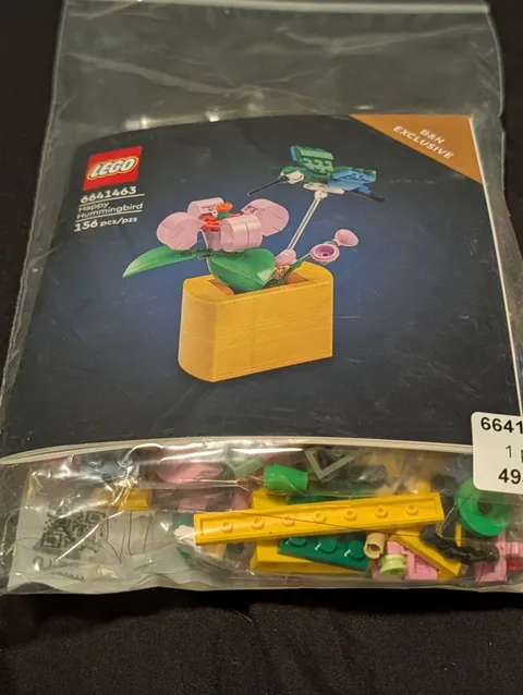 LEGO Happy Hummingbird Set #6641463 (B&N Exclusive) Brand New Sealed 156 pcs