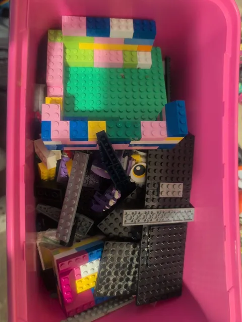 LEGO Bulk Lot 3.5 lbs Bricks Plates + Minifigures Friends Horse Dirt Bike