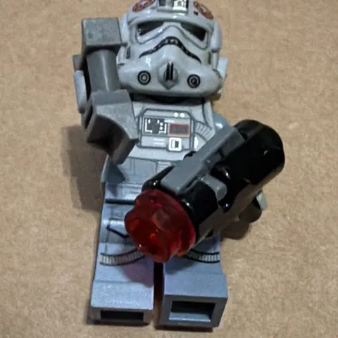 Lego Star Wars AT-AT Driver Minifigure AT-AT Set