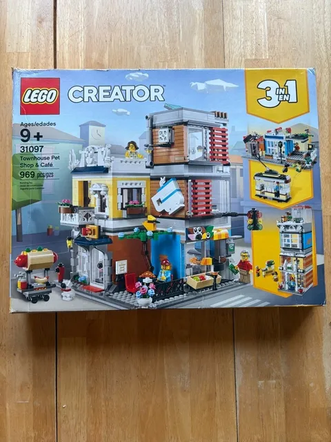 LEGO Creator 3-in-1 Townhouse Pet Shop & Cafe 31097 Retired Open Box Sealed Bags