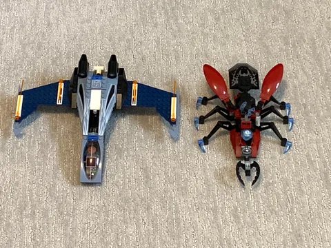 LEGO Alpha Team 4745 Blue Eagle vs. Snow Crawler Complete Set No Box No Instr.