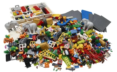 LEGO Serious Play: Identity and Landscape Kit (2022 Version) Set 2000430 OPENBOX