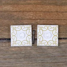 LEGO White Jumper Plate 2 x 2 with Gold Filigree Pattern 87580pb002 Qty 2