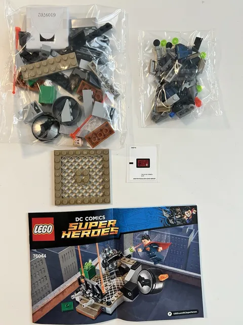 Lego DC Super Heroes 76044 Clash of the Heroes New NO BOX