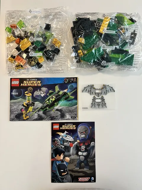 LEGO DC Comics Super Heroes Green Lantern vs Sinestro 76025 New NO BOX