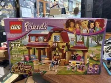 LEGO FRIENDS: Heartlake Riding Club (41126) New SEALED  Box Dinged