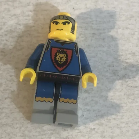 Lego Castle King Leo Mini-fig Action Figure Toy Minifig L2