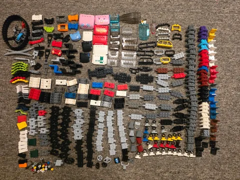 LEGO Car Truck Vehicle door seat axel window Grille Bar Mudguard engine lot 21oz