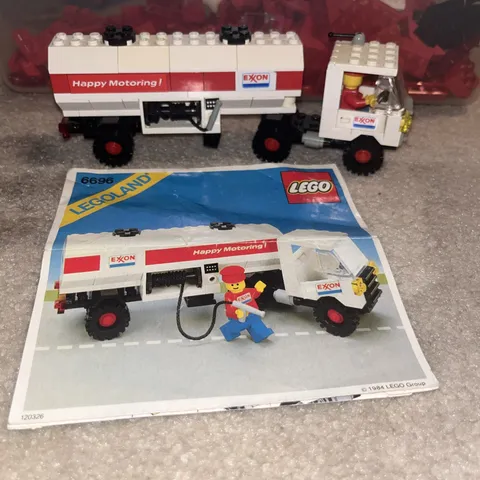 1984 Lego Town Gas Station: 6696 Exxon Fuel Tanker - 100% Complete w/Manual