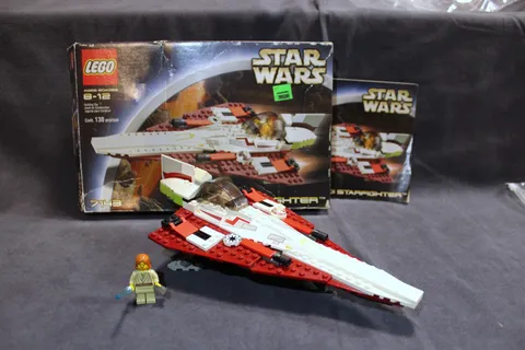Lego #7143 Jedi Starfighter 100% Complete W/ Box + Instructions 2002 Star Wars