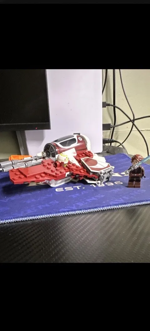 LEGO Star Wars Lot (First Set is Missing One minifig)