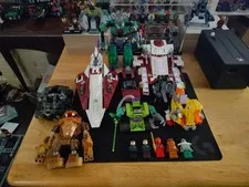 Assorted LEGO sets and figs (DC, Star Wars, Ninjago)