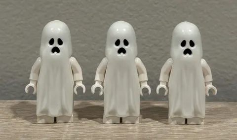 LEGO Glow In The Dark Ghost Minifigure Lot (3) Scooby-Doo Castle Monster