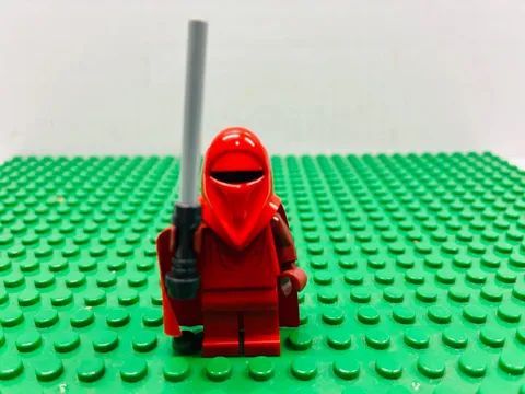 LEGO Star Wars Imperial Guard Minifigure Red Cape Lightsaber Original
