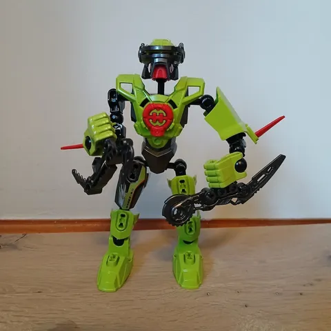 LEGO HERO Factory: Breez 2.0 (2142) Used, Complete