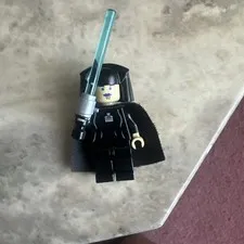LEGO Star Wars Luminara Unduli WORKING Light-Up Lightsaber Minifigure sw0116