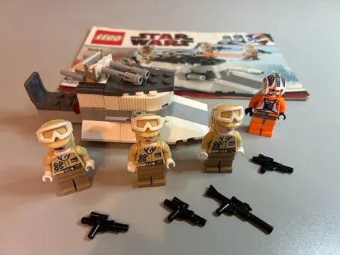 Lego Star Wars 8083 Rebel Trooper Hoth Battle Pack with instructions