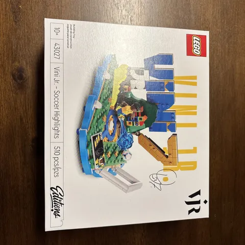 LEGO Vini Jr. Soccer Highlights Limited Edition Set 43027 510 Pieces