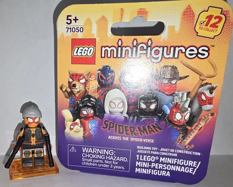 LEGO 71050 Spider-Man Across the Spider-Verse - Charlotte Webber / Sun-Spider
