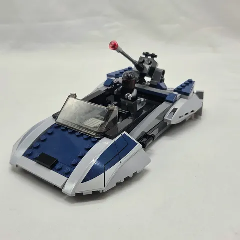 LEGO Star Wars: Mandalorian Speeder (75022) Super Commando Minifigure 