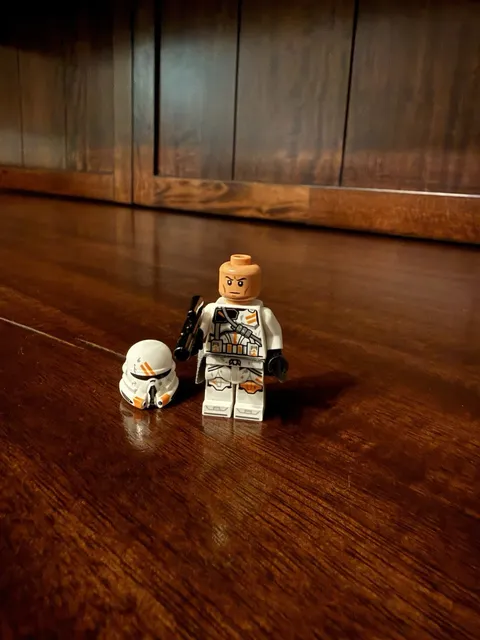 LEGO Star Wars Clone Airborne Trooper 212th Attack Battalion SW1100 Set 75286