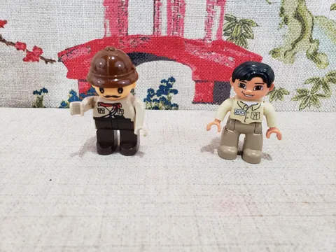 2 Male Lego Duplo Figures Safari w/ mustache Zoo Keeper