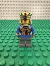 LEGO Castle Knights Kingdoms King Mathais Minifigure