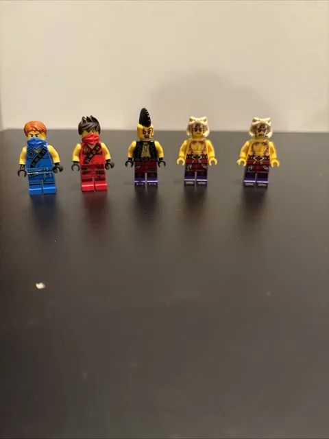 LEGO NINJAGO Tournament Of Elements￼Mini Figure Lot, Kai Jay Eyezor
