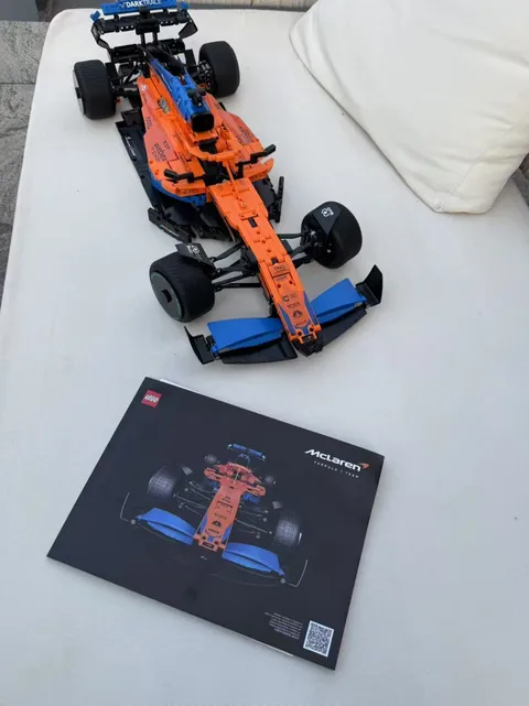 LEGO 1432Pcs Technic McLaren Formula 1 (NEUF) 42141