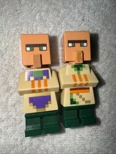 LEGO Minecraft Set 21160 Villager 2 Minifigure Lot Cleric min076 Farmer min075