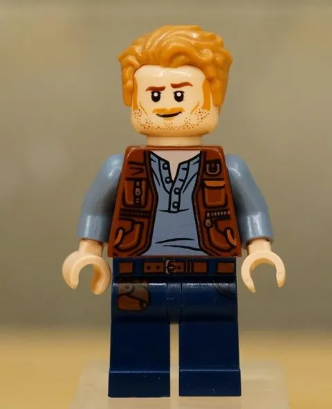 LEGO Minifigure jw023 Owen Grady Dinosaur Trainer Jurassic Park