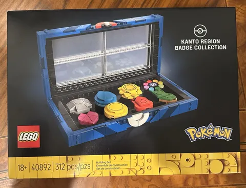 LEGO Pokemon 40892 Kanto Region Badge Collection Gym Exclusive IN HAND