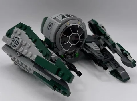 LEGO Star Wars Yoda’s Jedi Starfighter 75360 - INCOMPLETE, No Minifigures