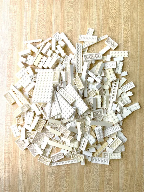 Vintage LEGO White Bulk Lot 1lb 14oz Includes LEGO's, Printed LEGO's, & Technic