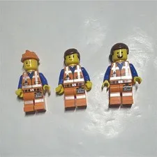 LEGO The LEGO Movie Random Emmet Minifigure Lot of 3
