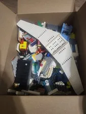 10 1/2 Lbs Legos Assorted Pieces No Minifigures