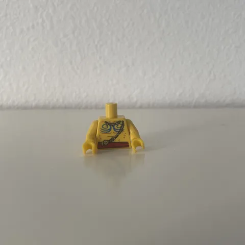 LEGO Yellow Minifigure Torso No Shirt Scars Shell Necklace Anchor 