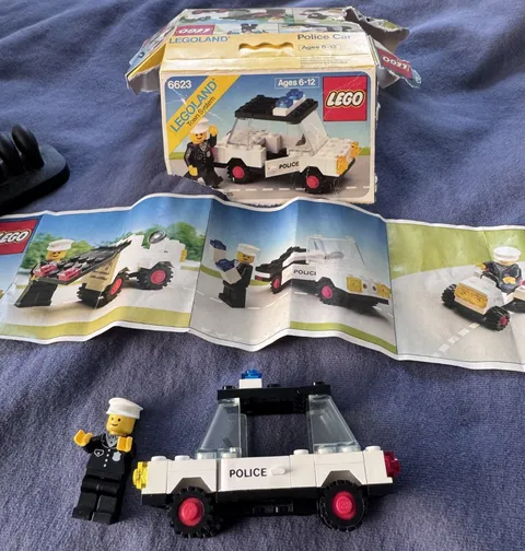 LEGO Town: Police Car (6623) 100% complete with box instructions.