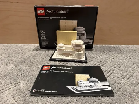 Lego 21004 Guggenheim Museum