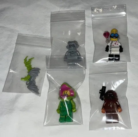 Lot: 4 Lego Series 14 Monster Minifigures! 71010! Nice! Gargoyle, Square Foot, +