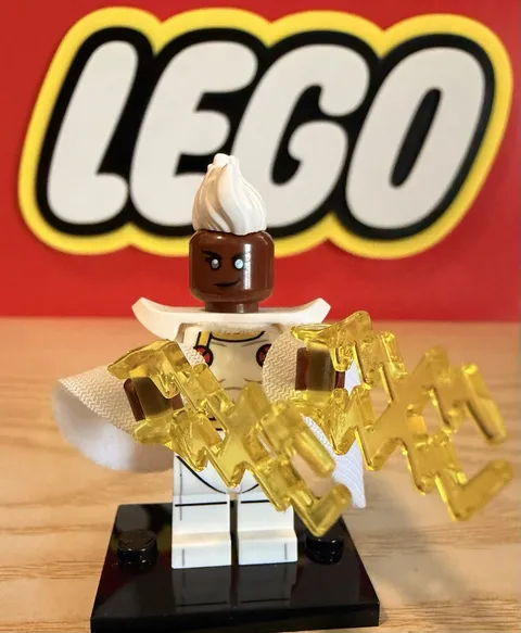 Lego Marvel Series 2 Storm Minifigure With Accessories 