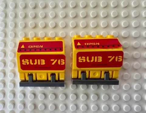 LEGO Panel 2x4x3 1/3 w Hinge with 'SUB 76' and 'OPEN' 44572pb001 Qty 2