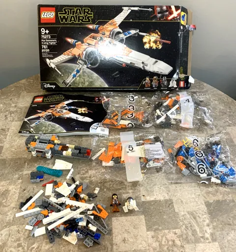 LEGO 75273 Star Wars Poe Dameron's X-Wing Fighter PARTIAL Set Some Bags Sealed!