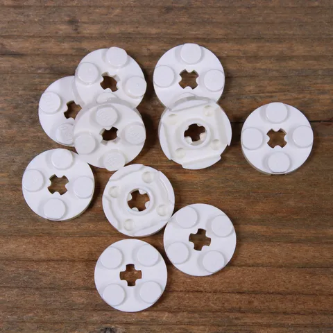 LEGO 4032 White Plate Round 2x2 with Axel Hole Qty 10