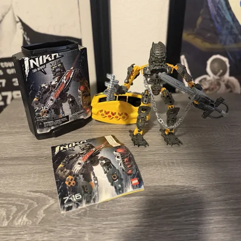 LEGO BIONICLE: Toa Hewkii (8730) Inika 100% Complete Set Including Manual